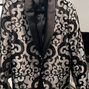 Zara Tuxedo Jacket - Size 40R